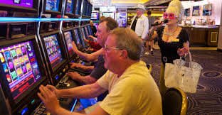 Tampilan permainan Bingo interaktif di platform akuntoto dan suasana seru bagi pemain
